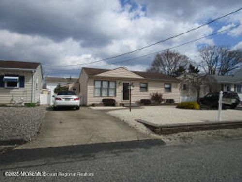 741 Tunney Point Dr, Toms River, NJ, 08753-4763 | Card Image