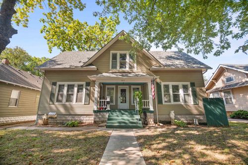 217 N Volutsia Ave, Wichita, KS, 67214-4624 | Card Image