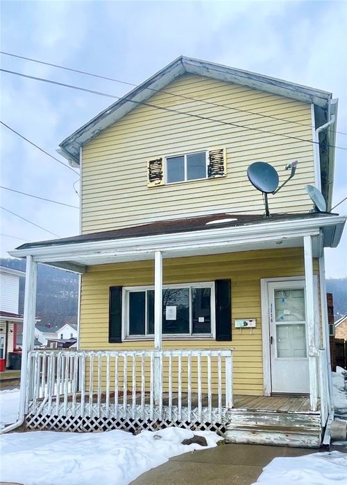 1716 4th Ave, Beaver Falls, PA, 15010-4025 | Card Image