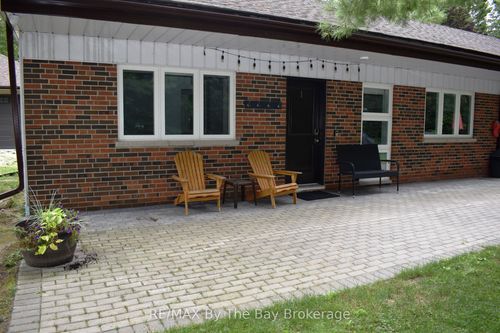 1-1054 Lawson Rd, Tiny, ON, L0L1P1 | Card Image