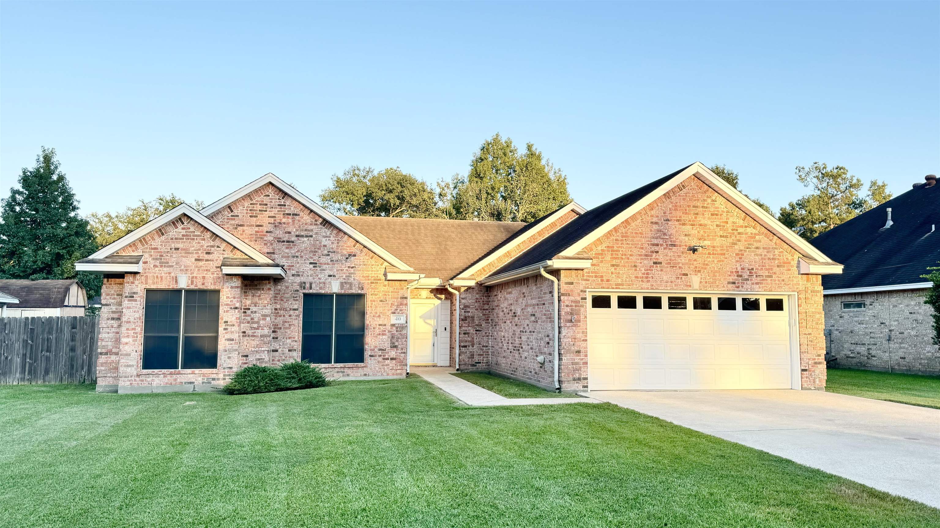 Shady Hollow Dr, Lumberton, TX 77657
