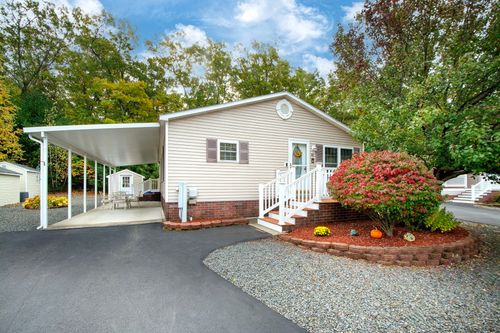 41 Sunset Lane, Plainville, MA, 02762 | Card Image