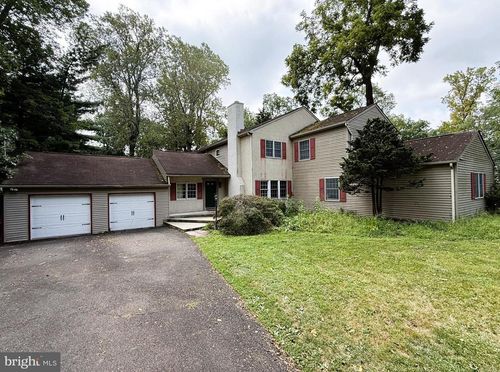 415 W Prospect Ave, NORTH WALES, PA, 19454-2629 | Card Image
