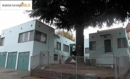1914 22nd Ave, Oakland, CA, 94606-4723 | Card Image