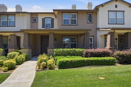 143-570 Cutting Horse Dr, Oakdale, CA, 95361-8950 | Card Image