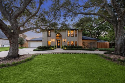 611 Salerno St, Sugar Land, TX, 77478-3351 | Card Image