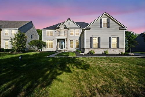 5712 Buckeye Pkwy, Grove City, OH, 43123-9177 | Card Image