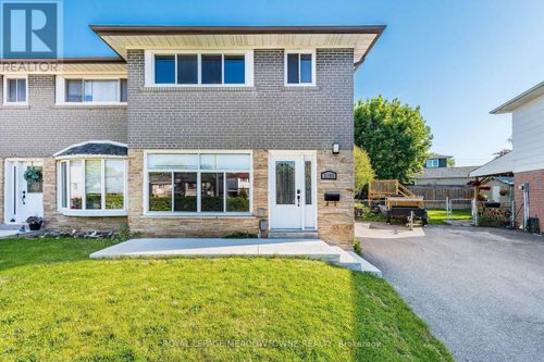 2155 Pashak Court, Mississauga (Cooksville), ON, L5A1H8 | Card Image