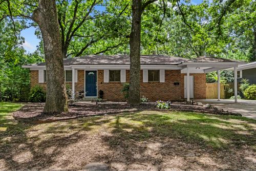 1514 Crestwood Rd, North Little Rock, AR, 72116-6711 | Card Image