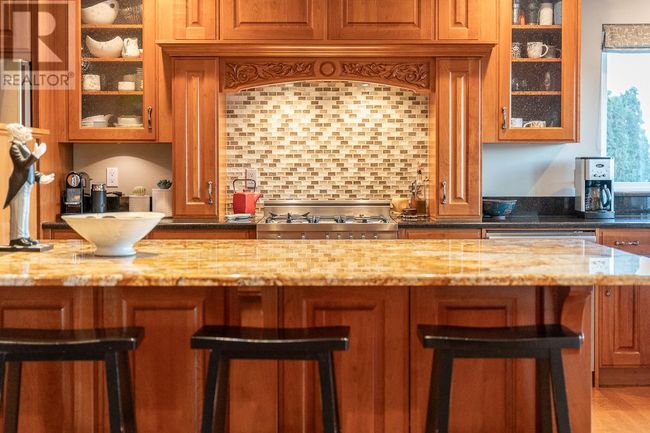2015 High Country Blvd, House other with 4 bedrooms, 3 bathrooms and 2 parking in Kamloops BC | Image 18