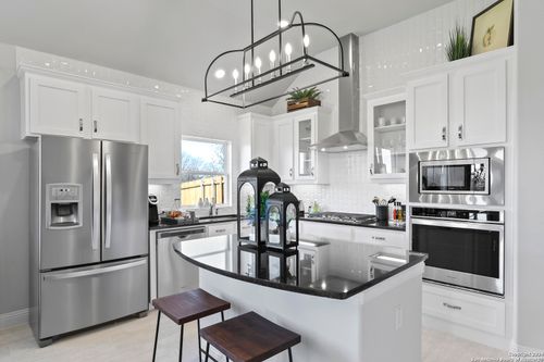 1764 Heritage Maples, New Braunfels, TX, 78132-0252 | Card Image