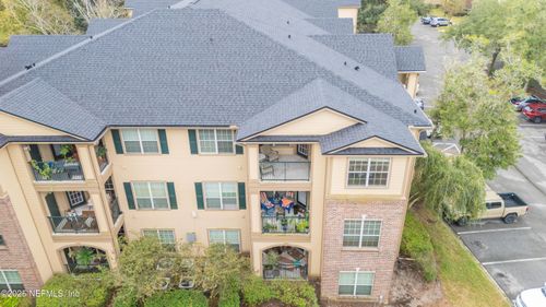 737-7800 Point Meadows Dr, Jacksonville, FL, 32256-4606 | Card Image