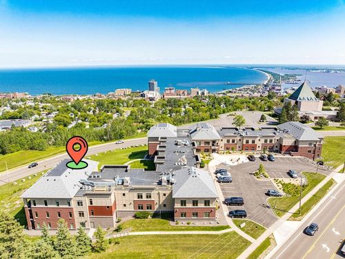 apt-323-1126 Mesaba Ave, Duluth, MN, 55811-5544 | Card Image