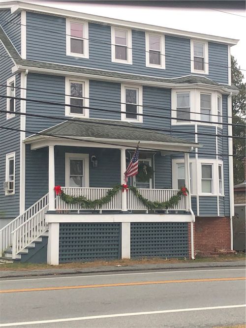 2-350 Metacom Ave, Bristol, RI, 02809-8527 | Card Image