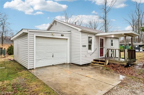 2302 Morningside Ave, Ashtabula, OH, 44004-9274 | Card Image