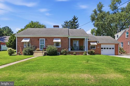 19 Norva Ave, FREDERICK, MD, 21701-6237 | Card Image