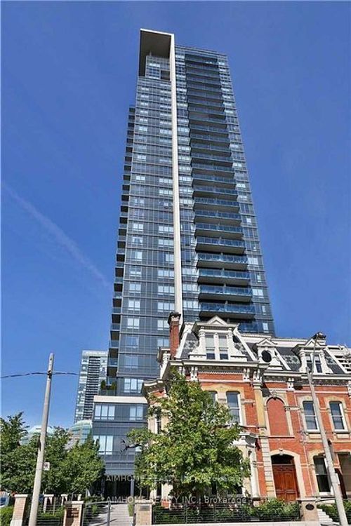 1305-28 Linden St, Toronto, ON, M4Y0A4 | Card Image