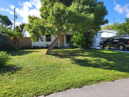 1636 Ne 29th St, Pompano Beach, FL, 33064-6832 | Card Image