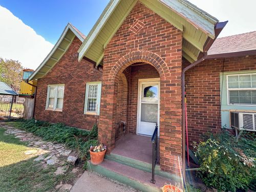 308 N 9th St, Turkey, TX, 79261 | Card Image