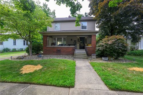314 E 13th St, Dover, OH, 44622-1126 | Card Image