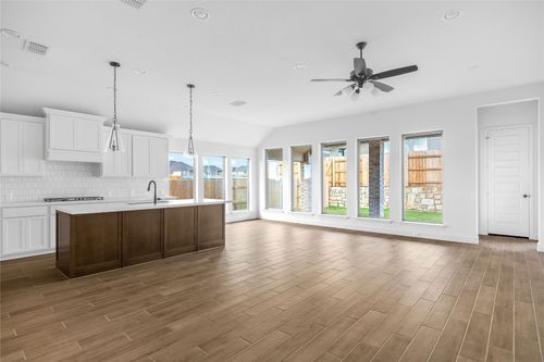 639 Bay Breeze Dr, Kyle, TX, 78640-3401 | Card Image