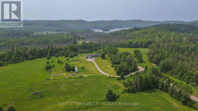 2112 Schutt Rd, House other with 3 bedrooms, 3 bathrooms and 6 parking in Palmer Rapids ON | Image 45