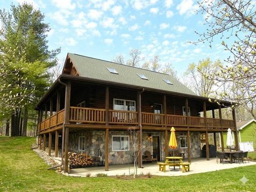 16211 Pretty Lake Dr, Mecosta, MI, 49332-9496 | Card Image