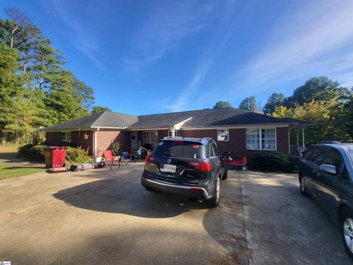 326/328 Marlowe Road, Boiling Springs, SC, 29316 | Card Image