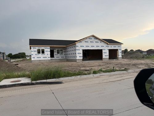 1134 Sun Valley Dr, Grand Island, NE, 68801 | Card Image