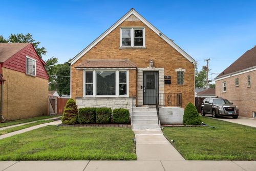 424 46th Ave, Bellwood, IL, 60104-1718 | Card Image