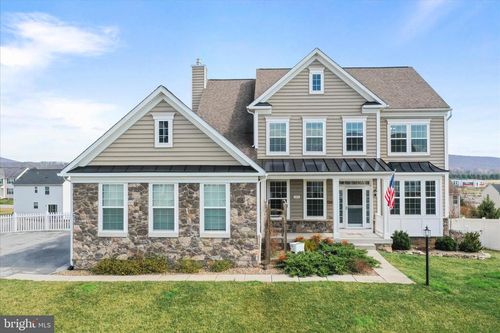 181 Lookout Mountain Ct, HARPERS FERRY, WV, 25425-2201 | Card Image