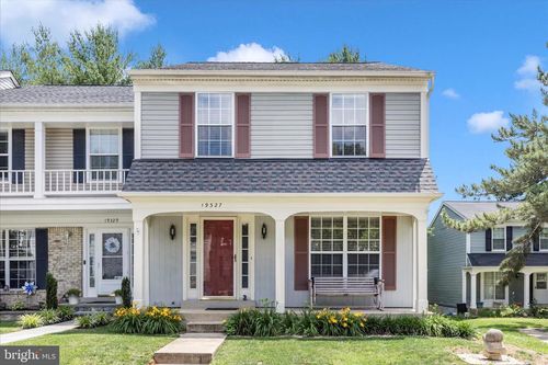19327 Churubusco Ln, GERMANTOWN, MD, 20874-1572 | Card Image