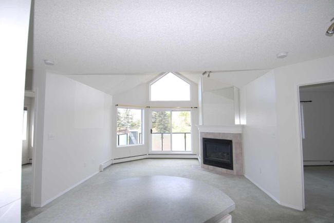 407 - 20 Sierra Morena Mews Sw, Home with 2 bedrooms, 2 bathrooms and 1 parking in Calgary AB | Image 22