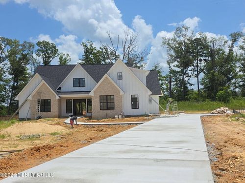 141 Richburg Ct, Pearl, MS, 39208-2100 | Card Image