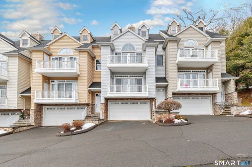 unit-2-665 River Rd, Shelton, CT, 06484-4813 | Card Image