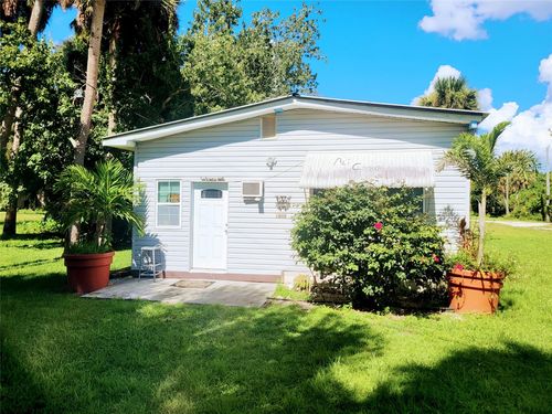 1048 Arvin Ln, Moore Haven, FL, 33471-5105 | Card Image