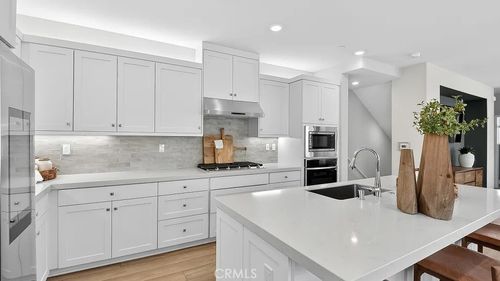 16318 Scorpion Court, Canyon Country, CA, 91387 | Card Image