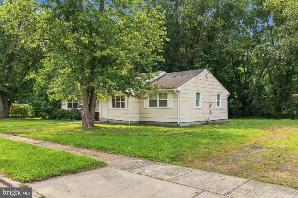 Residential in PEMBERTON 2