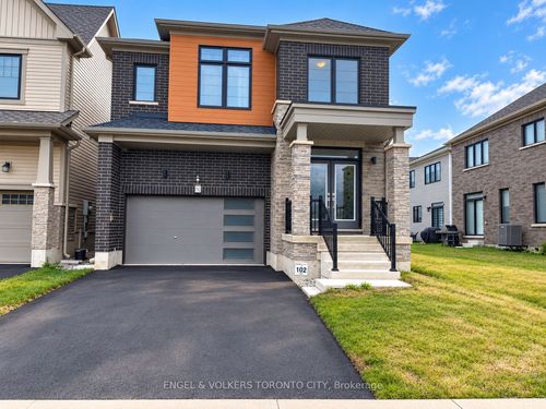 152 Lilac Cir, Caledonia, ON, N3W0J1 | Card Image