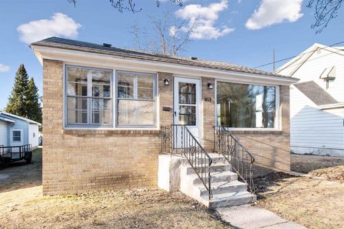 1818 Thomas Street, Marinette, WI, 54143 | Card Image