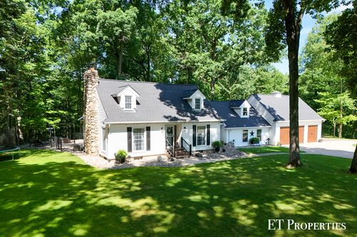 6645 Checkerberry Ln, Rockford, MI, 49341-8916 | Card Image