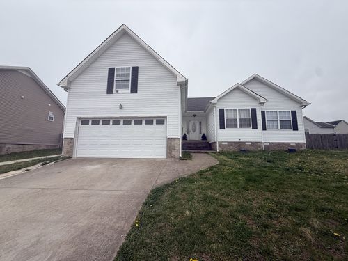 1420 Mutual Dr, Clarksville, TN, 37042-7089 | Card Image