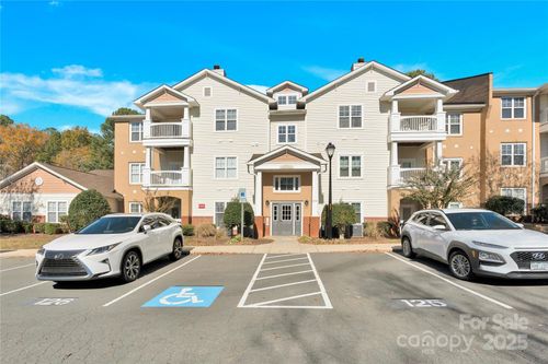 16348 Redstone Mountain Ln, Charlotte, NC, 28277-2993 | Card Image