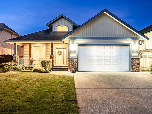 2844 Shuttle St, Abbotsford, BC, V4X2S1 | Card Image