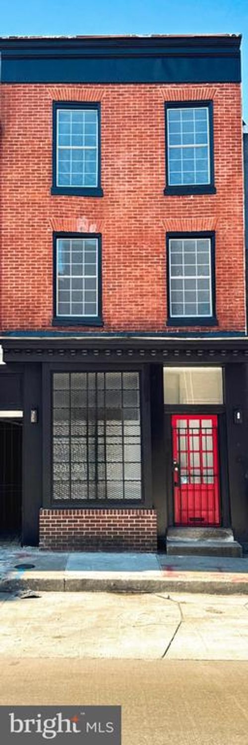 227 W Mulberry St, BALTIMORE, MD, 21201-3680 | Card Image