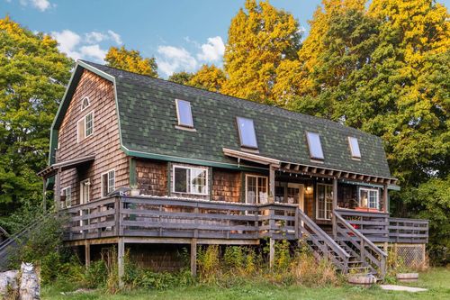 27996 Barneys Lake Rd N, Beaver Island, MI, 49782-9705 | Card Image