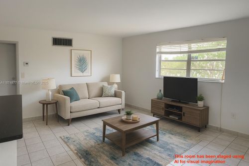 apt-1b-465 S Royal Poinciana Blvd, Miami Springs, FL, 33166-7254 | Card Image