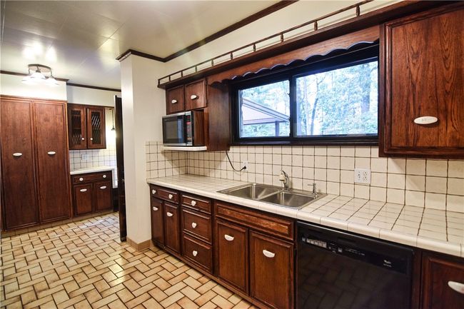 3765 State Route 257, House other with 3 bedrooms, 2 bathrooms and null parking in Seneca PA | Image 12