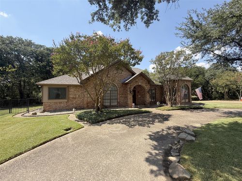100 Kings Row Dr, Mansfield, TX, 76063-3406 | Card Image