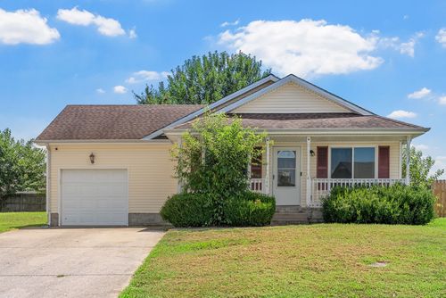 544 Oakmont Dr, Clarksville, TN, 37042-4707 | Card Image